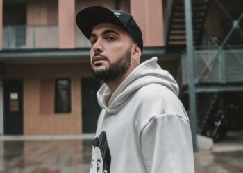 „16 წლის გოგონები „ინსტაგრამზე“ რა ფოტოებს დებენ, მშობლები სად არიან სძინავთ?…“ –  მასტერი