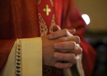 The Guardian: ესპანეთში კათოლიკური სამღვდელოების სასულიერო პირებმა სექსუალურად იძალადეს 200 000-ზე მეტ ბავშვზე