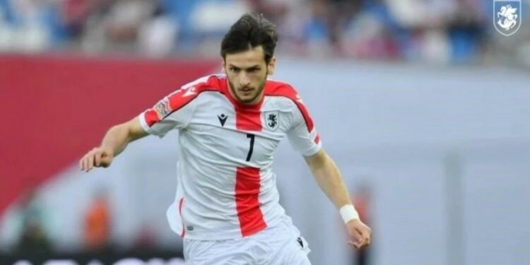 „კვარაცხელია ძალიან კარგი ფეხბურთელია, მაგრამ თამაშს გუნდი იგებს და არა ერთი მოთამაშე…“ – საბერძნეთის ნაკრების ყოფილი მცველი