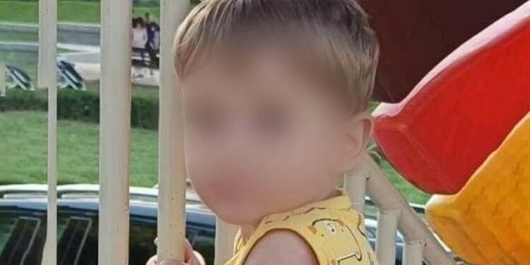 “გლოვობს ბათუმი…” – ვინ არის ტრაგიკულად დაღუპული 3 წლის ბავშვი?