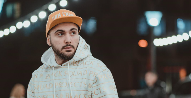 „ჩემი პატარა ოთახიდან გამოგზავნილი ერთი სიმღერით რა დღეში ჩავარდნენ “წიწილები”.. მე გამეშვით.. – მასტერი