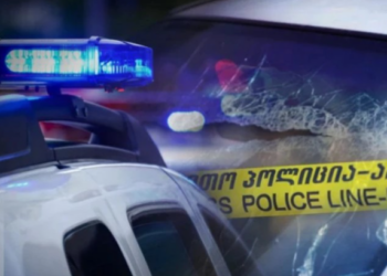 რაჭაში მიკროავტობუსი გზიდან გადავარდა – არის მსხვერპლი