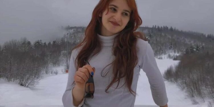 “ოდნავი ნუგეში მაინცაა იმისა რომ, ცარიელი სასახლის დატირება არ მოუწევთ შენ მშობლებს…” – სვანეთში ტრაგიკულად დაღუპულ გოგოს ემშვიდობებიან