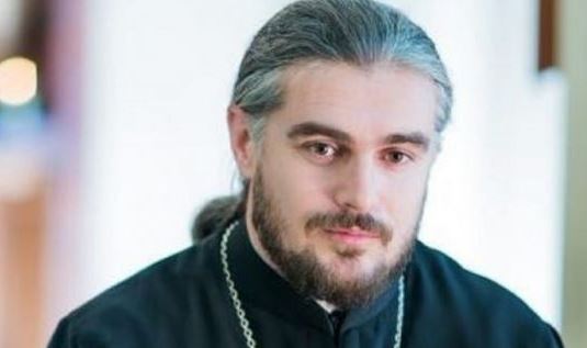 მთელი ცხოვრება უარყოფდნენ, მაგ ადგილზე 100 ათასი კაცი როგორ დაეტეოდაო, გუშინ კი იგივე ადამიანები ამბობდნენ, იმ პატარა მონაკვეთში 300 ათასი კაცი ეტევაო – მამა შალვა კეკელია