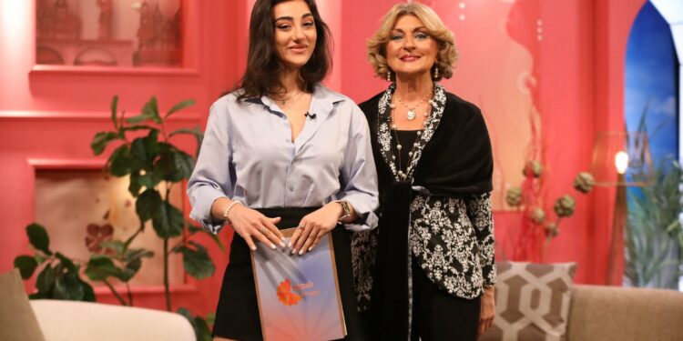 “მანუ გაუშვეს “პოს TV”-დან და მე წამოვედი… ამ კანონს არ ვიზიარებ და არ მომწონს! არის საფრთხე, იგივე სცენარი განვითარდეს, როგორც რუსეთში…” – ირმა სოხაძე