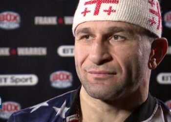 7 წლიანი პაუზის შემდეგ ავთანდილ ხურციძე რინგზე გამარჯვებით დაბრუნდა