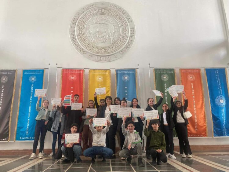 რატომ გაანთავისუფლა, დირექტორობის კანდიდატი და თბილისის რეგიონის წლის საუკეთესო მასწავლებელი დირექტორობის მოვალეობის შემსრულებელმა?