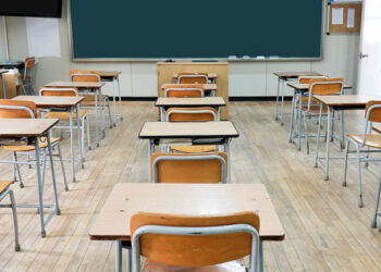 სკოლებში სავალდებულო საბაზო განათლება 10 კლასამდე გაიზარდა