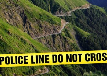 თუშეთში მანქანა სიმაღლიდან გადავარდა – დაშავდა სამი ადამიანი