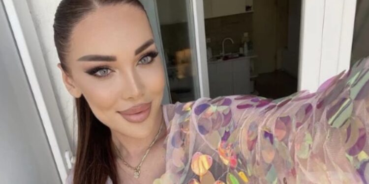 კესარია აბრამიძის მკვლელობის საქმეზე გარკვეული დეტალები ხდება ცნობილი – არსებული ინფორმაციით, მას სასიკვდილო ჭრილობა ყელის არეში ცივი იარაღით აქვს მიყენებული