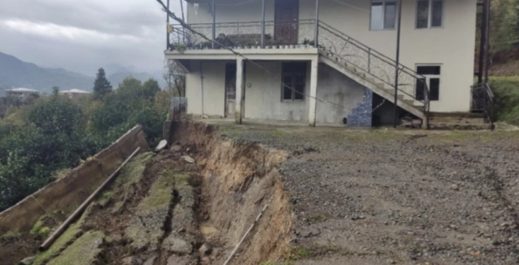 ქობულეთის რამდენიმე სოფელში მეწყრული პროცესები განვითარდა – საშიში ტერიტორიიდან რამდენიმე ოჯახის ევაკუაცია განხორციელდა