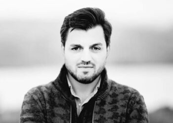 ბიზნესმენი გიორგი ნათენაძე ხაზარაძეს და ჯაფარიძეს ბიზნესის წართმევაში ადანაშაულებს