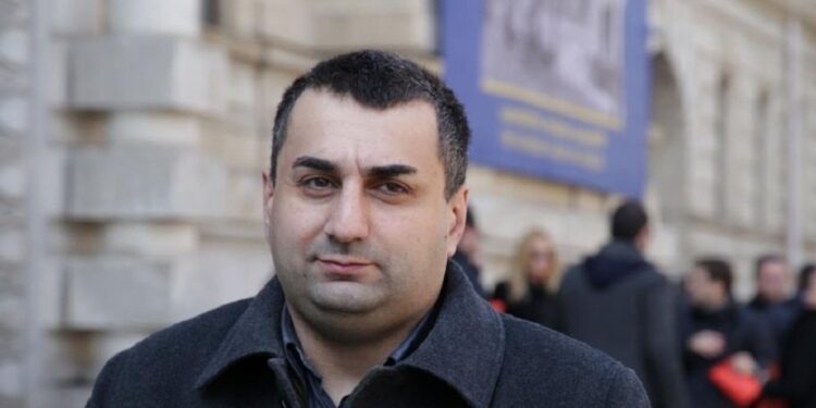 “წადით საქართველოდან, წადით იმ სოდომისტურ ევროპაში, ჩაბარდით და “მოწმინდეთ უკანალი”.. ჩვენ ვიცხოვრებთ წელში გამართულად” –   ნიკოლოზ მჟავანაძე