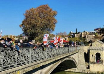 დღეს, 17:00 საათზე, მეტეხის ხიდზე ასი  ათასი მოწამის ხსენებასთან დაკავშირებით პარაკლისი აღევლინება