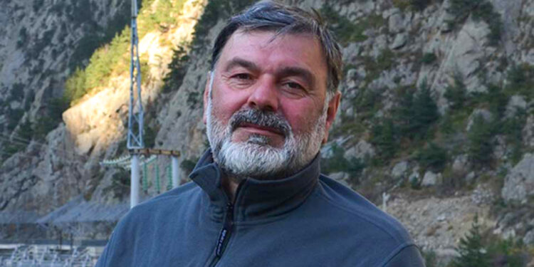 ხორუმით შეიჭრებიან პარლამენტში? ხომ შეიძლება მთიულურის მოცეკვავე პარლამენტის დამცველები დახვდნენ ალესილი ხმლებით და არანაკლებ მწყობრი ცეკვით? – ბიძინა გიორგობიანი