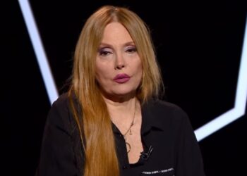 მე მათი კოლეგა არ ვარ…არაფერს ვაპროტესტებ და კონცერტებშიც მივიღებ მონაწილეობას… თუ კონცერტზე არ გამოვედი, არ ვიმღერე, მე ვინ მარჩენს, ძალიან მაინტერესებს – ეკა კვალიაშვილი