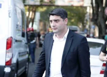 ვაფრთხილებთ ყველა პირს, რომ არ გასცდნენ კანონის ჩარჩოებს, წინააღმდეგ შემთხვევაში შინაგან საქმეთა სამინისტრო მიიღებს უმკაცრეს ზომებს – ვაჟა სირაძე