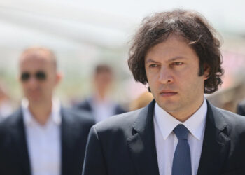 “მნიშვნელოვანია სკოლების დეპოლიტიზება – წლების განმავლობაში დაკნინებული იყო პატრიოტული აღზრდის, ეროვნული იდენტობის გაცნობიერების მნიშვნელობა“ – ირაკლი კობახიძე