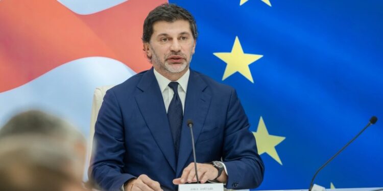 წუხანდელ აქციაზე საზოგადოებამ ვერ ნახა დაშავებული მომიტინგეები და პოლიციელები, რაც კიდევ ერთხელ მოწმობს იმას, რომ ყველა ქმედება იყო იმ სცენარის ნაწილი, რასაც გარე ძალების მიერ დატრენინგებული ორგანიზატორები გეგმავდნენ – კახა კალაძე