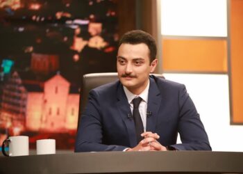 “მიმიფურთხებია ყველა ჯალათისთვის, ვინც თავის მოქალაქეს ასე ექცევა, ვინც წაქცეულ კაცს, მოხუცს და ქალს ხელს დაარტყამს” –  ნიკო ნანიტაშვილი