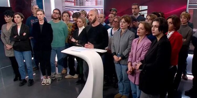 „ზაზა ოქუაშვილმა გადაწყვიტა დახუროს მთავარი არხი“ – გიორგი გაბუნიას საგანგებო ბრიფინგი