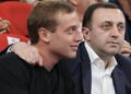 “ახლა ზამთრის შესვენება გვაქვს… სწავლას ვაგრძელებ” – ნიკოლოზ ღარიბაშვილი უარყოფს ინფორმაციას, რომ მას თითქოს პენსილვანიის უნივერსიტეტი დაატოვებინეს
