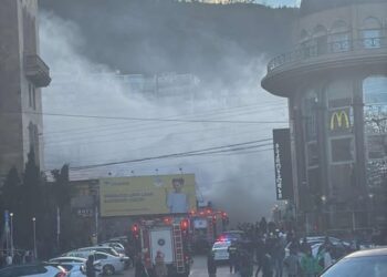 რუსთაველის მეტროს უკან ხანძარია