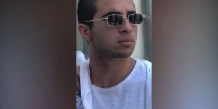 „გააზიარეთ, უმორჩილესად გთხოვთ. მესამე დღეა ვეძებთ” – თბილისში ახალგაზრდა ბიჭს ეძებენ