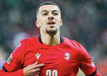 „მშობლებმა ფრანგული იციან, მაგრამ სახლში ქართულად ვსაუბრობთ”  –  მიქაუტაძე