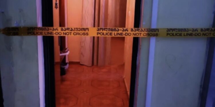 გორში შვილიშვილმა ბაბუა, სავარაუდოდ, ცემით მოკლა –  ბრალის დამტკიცების შემთხვევაში, ბაბუის მკვლელობაში ბრალდებულს 16-20 წლამდე ან უვადო პატიმრობა ელის