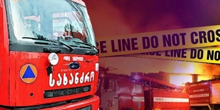 ხანძარი გორში, ერთ-ერთ საცხოვრებელ კორპუსში – რა ხდება ამ წუთებში ადგილზე