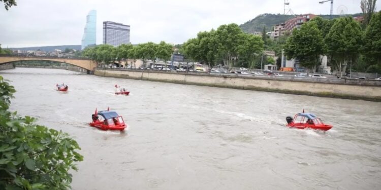 მაშველებმა მტკვარში უცნობი კაცისა და ქალის ცხედრები იპოვეს