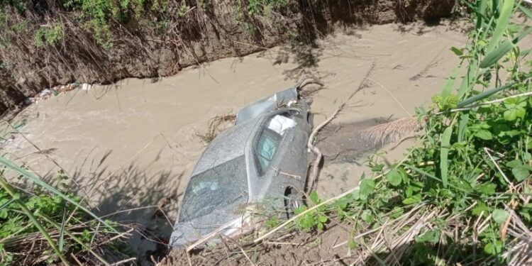 მდინარე ალაზანში ავტომანქანა გადავარდა