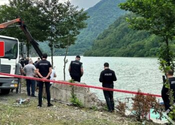 „მოკლულის მანქანა, კვალის დაფარვის მიზნით მდინარეში გადააგდეს…“ – ბათუმში მომხდარი მკვლელობის დეტალები