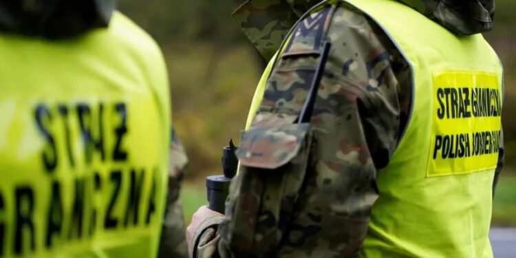 პოლონეთიდან 27 ქართველი გამოაძევეს