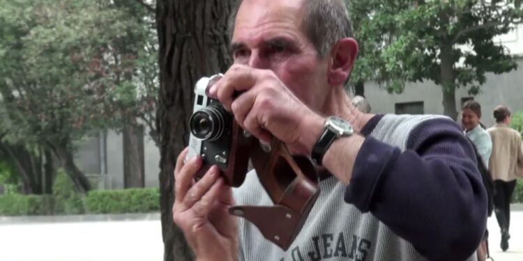 გარდაიცვალა თსუ-ს ლეგენდა, ფოტოგრაფი ალეკო – უნივერსიტეტის ბაღის და ჩვენი სტუდენტობის ერთგული მემატიანე