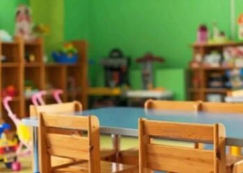 ზუგდიდის ბაღში მცირეწლოვან ბავშვზე იძალადეს – აღმზრდელს უფლებამოსილება შეუჩერდა