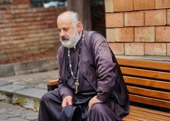 გარდაიცვალა დეკანოზი გაბრიელ ასათიანი