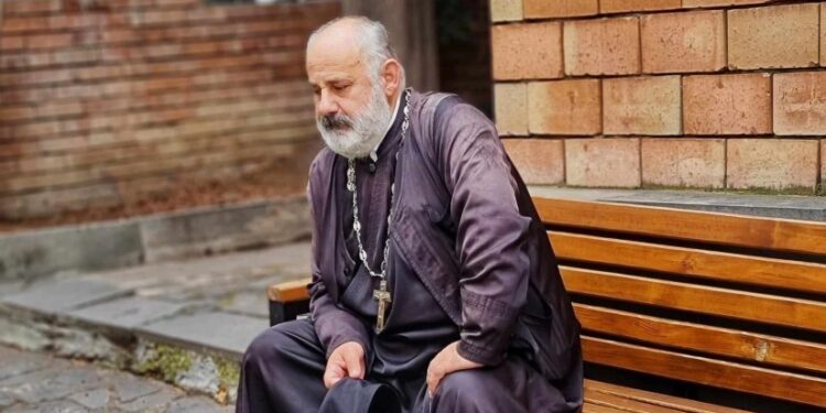 გარდაიცვალა დეკანოზი გაბრიელ ასათიანი