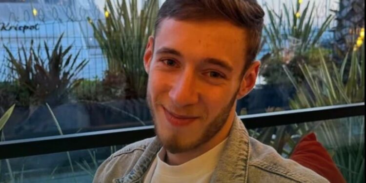 „ჩვენი თვალებციმციმა ბიჭი, ზაზუკა აღარ გვყავს“ – ავარიის დროს დაღუპულ ახალგაზრდას გლოვობენ