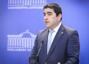 ყველამ უნდა სცეს პატივი უპირველეს ყოვლისა კათოლიკოს-პატრიარქის ხსოვნას და ყველა ღირსეულად უნდა გაუძღვეს იმ საქმეს, რომელიც მათ ილია მეორემ გადააბარა – შალვა პაპუაშვილი