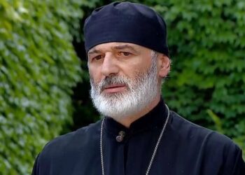 დეკანოზი ანდრია ჯაღმაიძე რუსეთის საპატრიარქოს დელეგაციასთან შეხვედრაზე: “აღინიშნა, რომ არსებობს გარკვეული რესურსი, ვიმუშაოთ საკითხებზე, რომელიც საეკლესიო წეს-ცხოვრებას ოკუპირებულ რეგიონებში მოაწესრიგებს – შეხვედრა იმედს ტოვებს.“